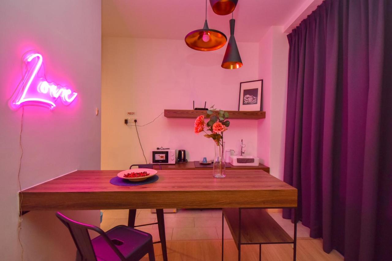 Cube 8Teens By Nest Home Johor Bahru Exterior photo