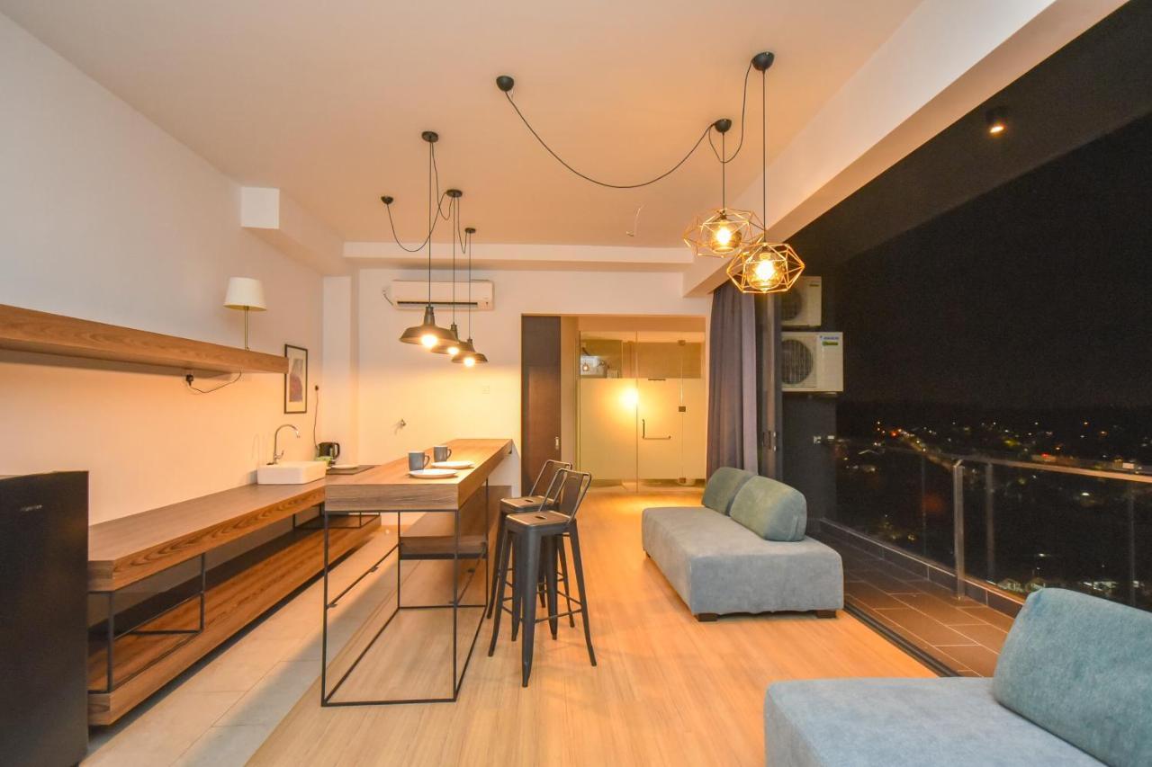 Cube 8Teens By Nest Home Johor Bahru Exterior photo